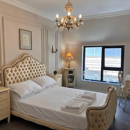 Apartmán The Signature French Haven Elegant *