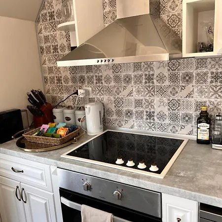 Apartmán The Signature French Haven Elegant